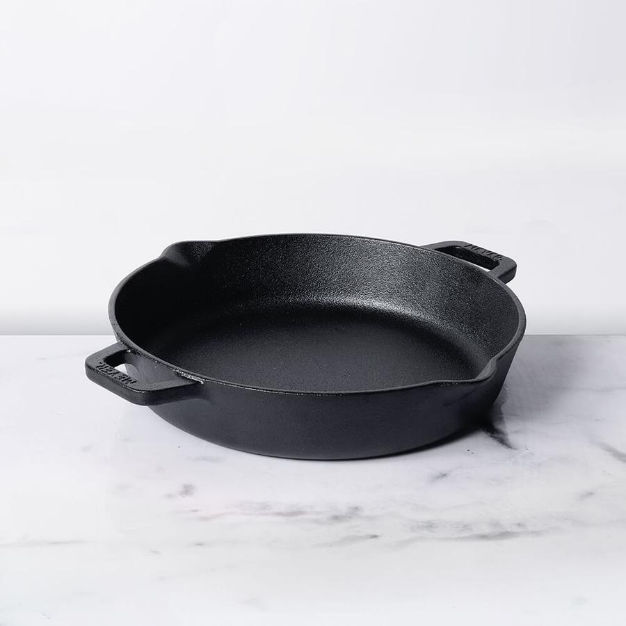 Meyer Pre-Seasoned Cast Iron Skillet With 2 Side Handles 24cm, Black